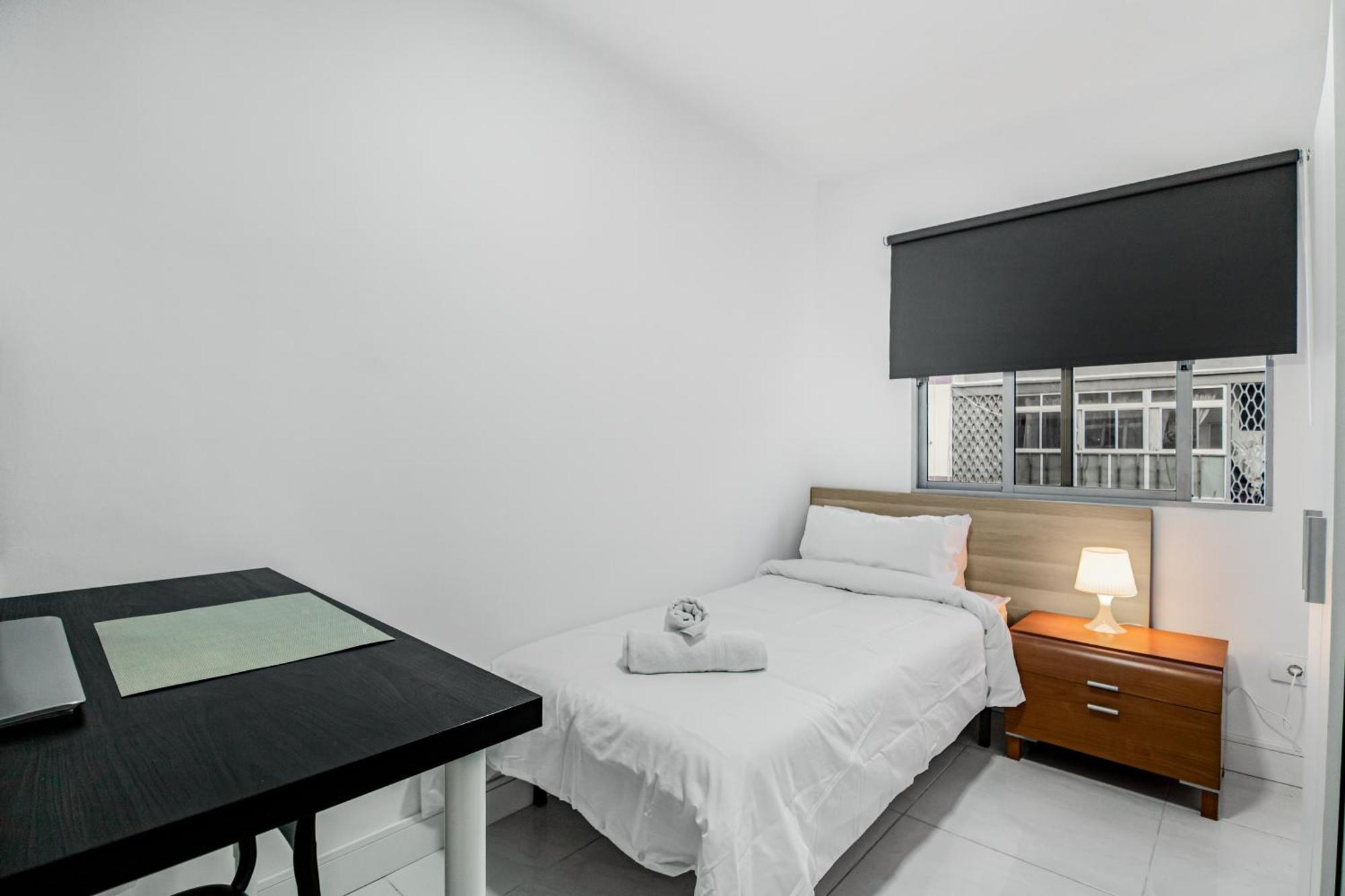 Las Palmas Comfort Rooms Exterior photo